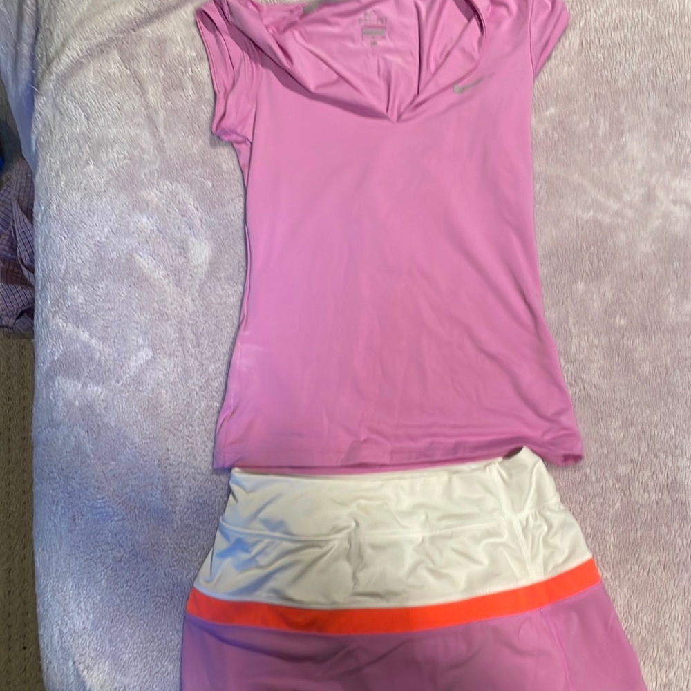 Nike Dri-fit shirt and tennis skort size small